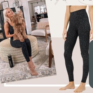 Lululemon Wunder Train 25” Pant